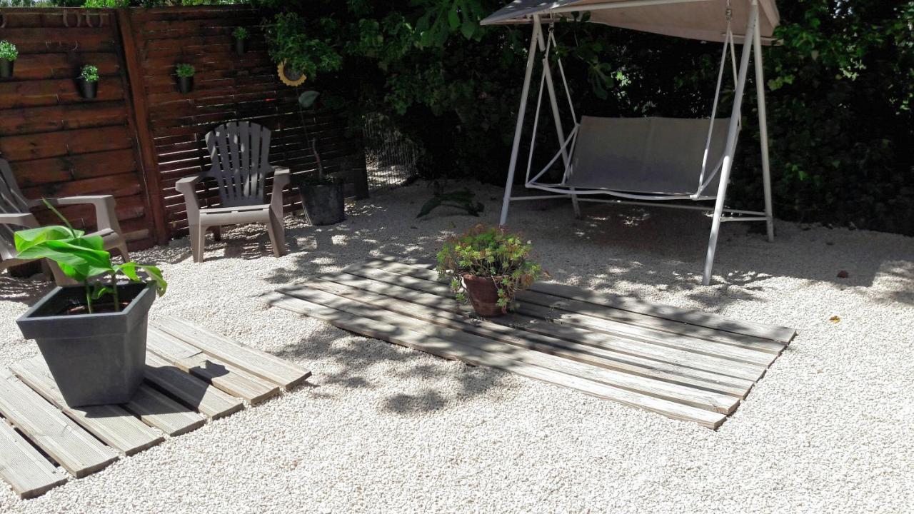 Mas Denis Apartment Arles Exterior photo